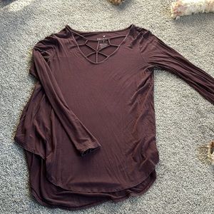 Medium American Eagle long sleeve w/ neck detail